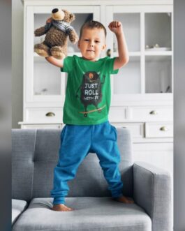 تيشيرت اولادى مقاس 2،4،6،8